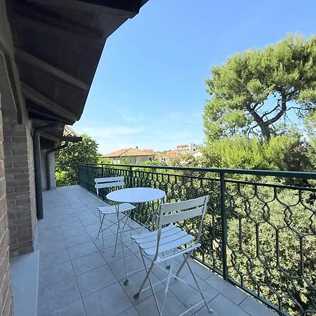 Se281 - Senigallia, Luminosa E Ampia Mansarda Con Wifi